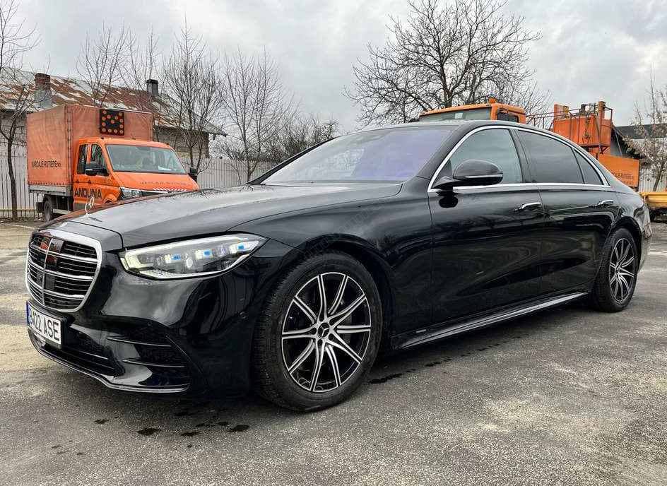 Mercedes-Benz S