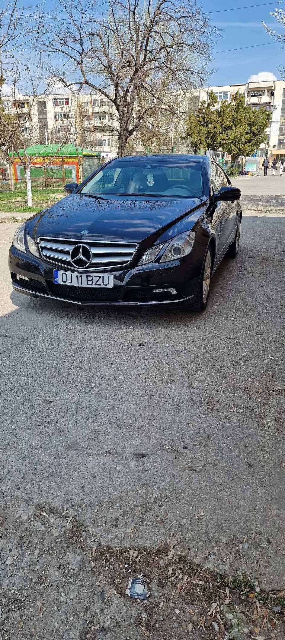 Mercedes-Benz E