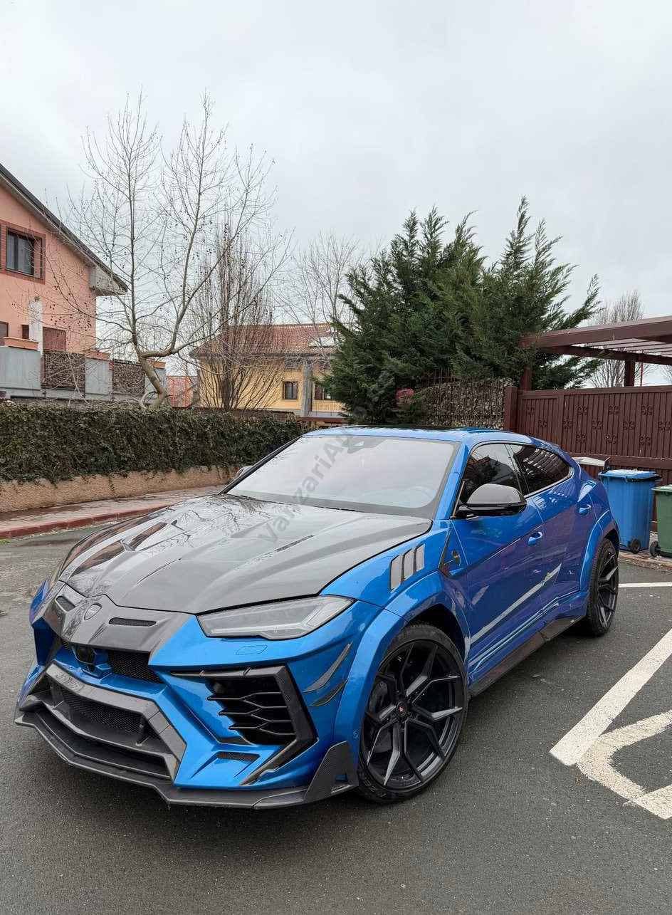 Lamborghini URUS