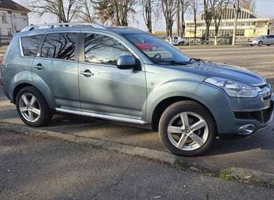 Citroen C-Crosser