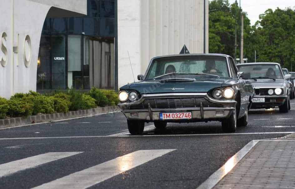Ford Thunderbird
