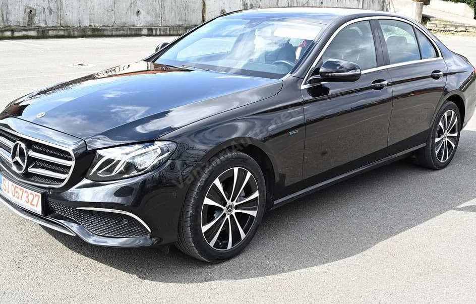 Mercedes-Benz E