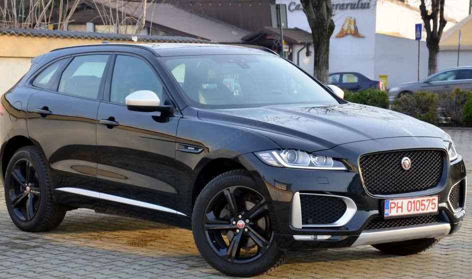 Jaguar F-Pace