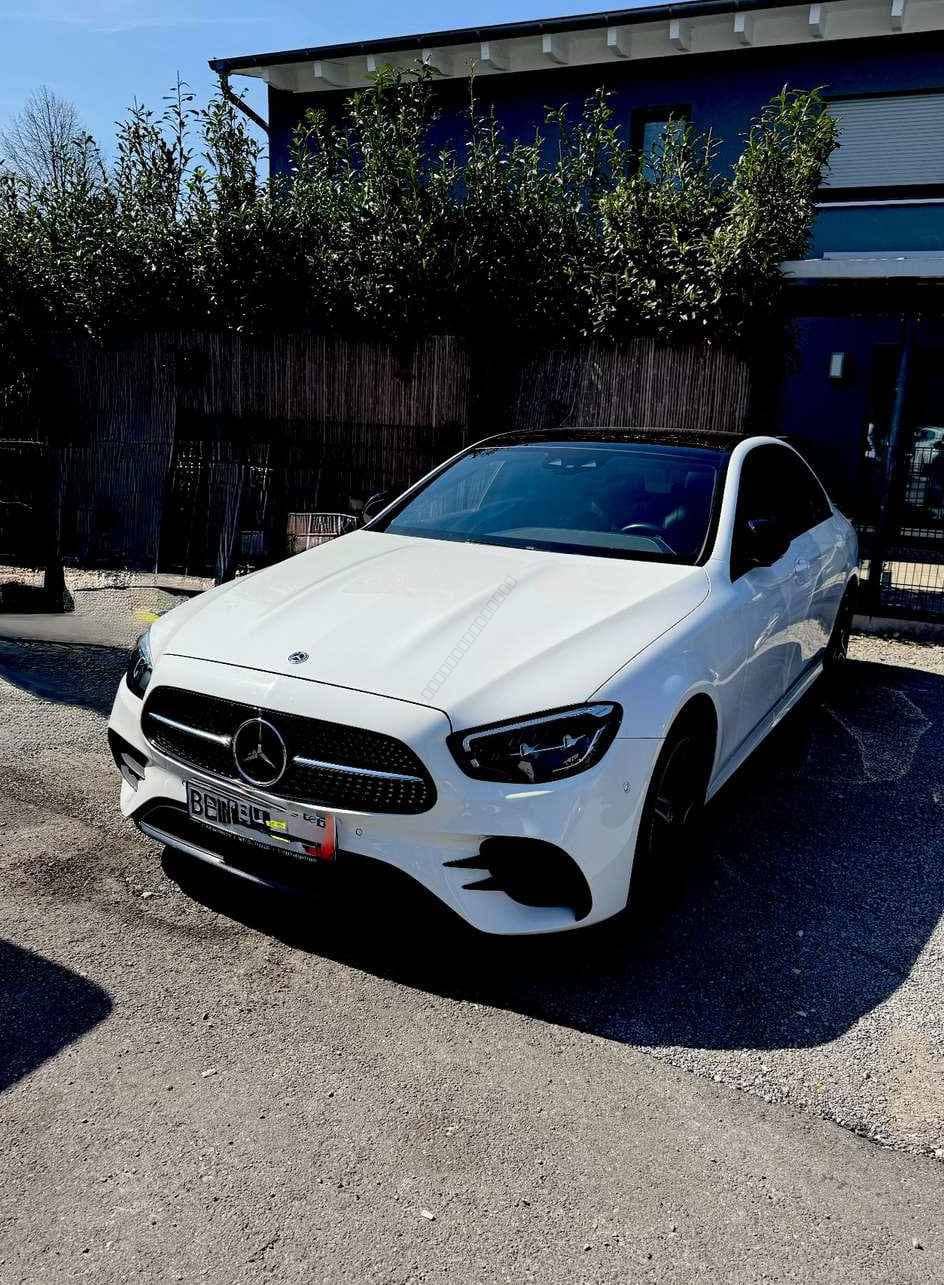 Mercedes-Benz E