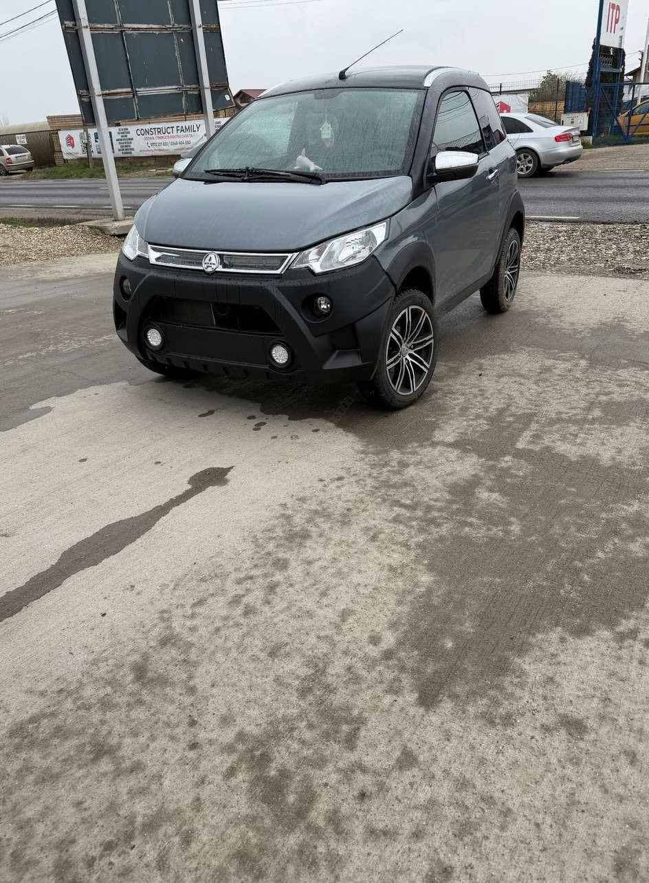 Aixam Crossover