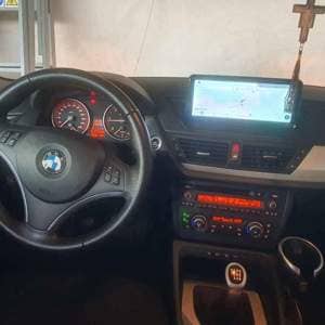 BMW iX1