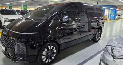 Hyundai Staria
