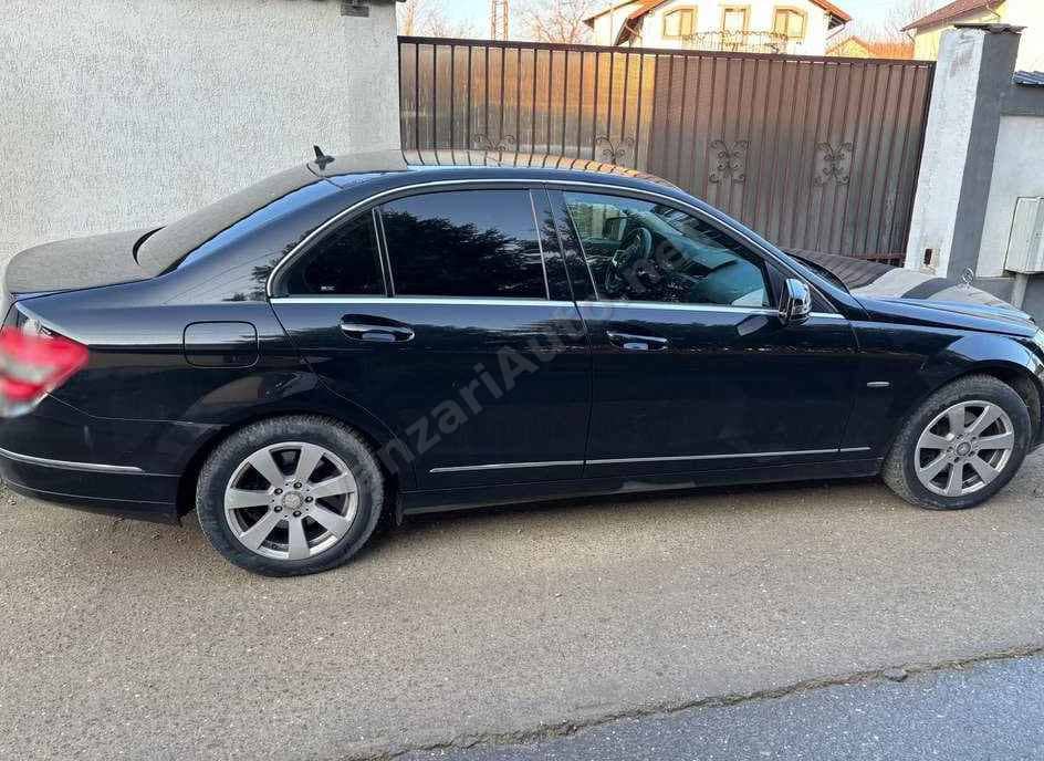 Mercedes-Benz C