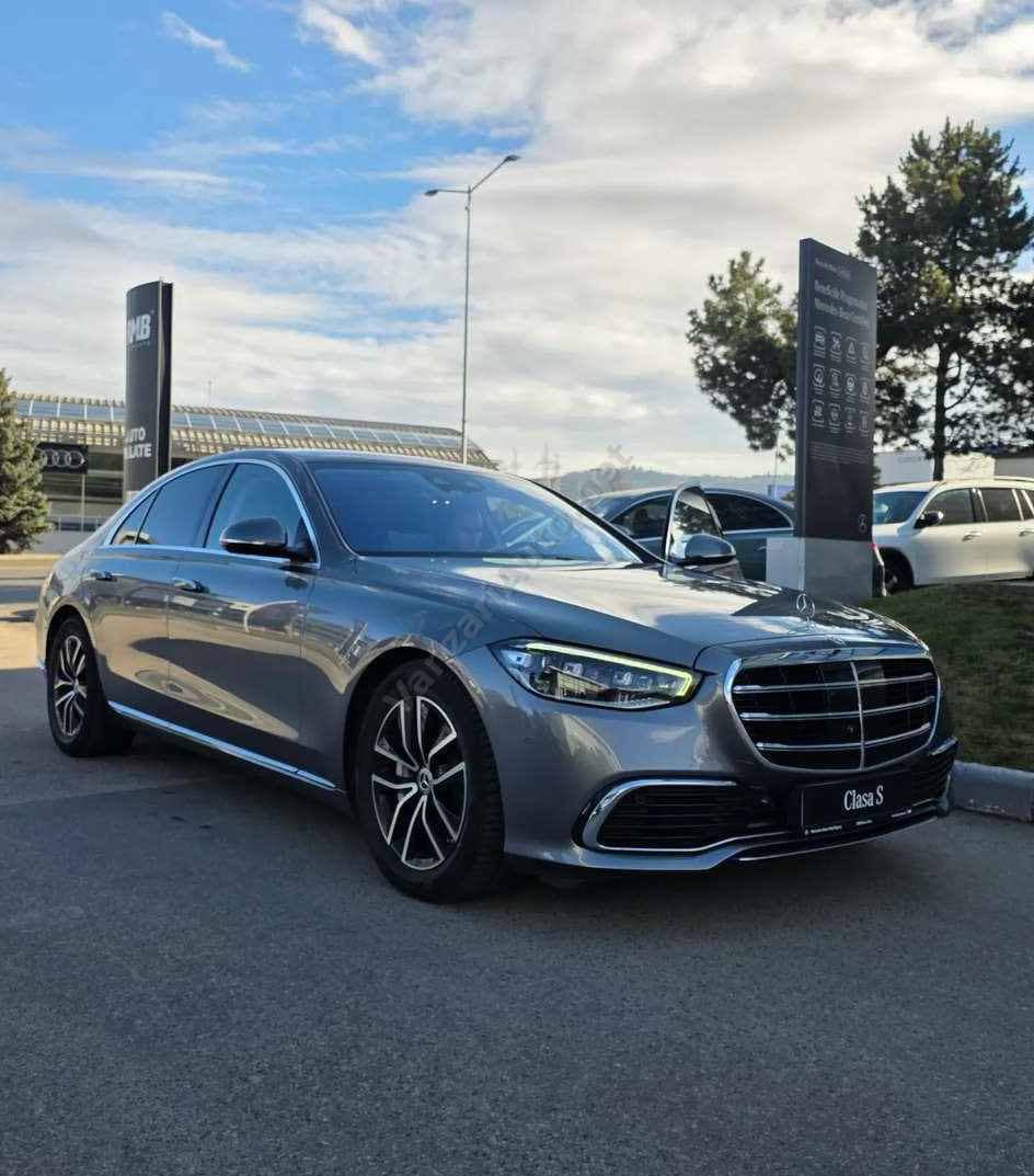 Mercedes-Benz S