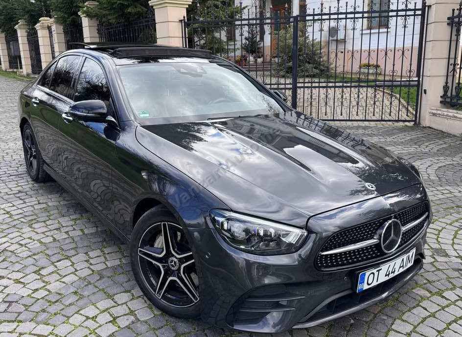 Mercedes-Benz E