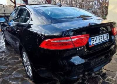 Jaguar XE