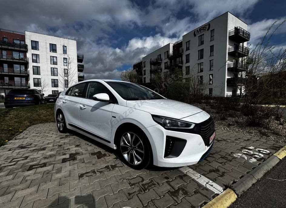 Hyundai IONIQ