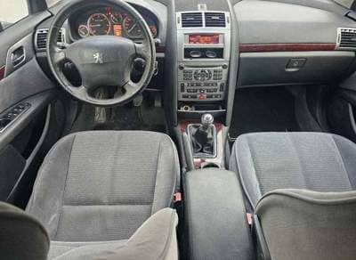 Peugeot 407
