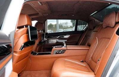 BMW M7