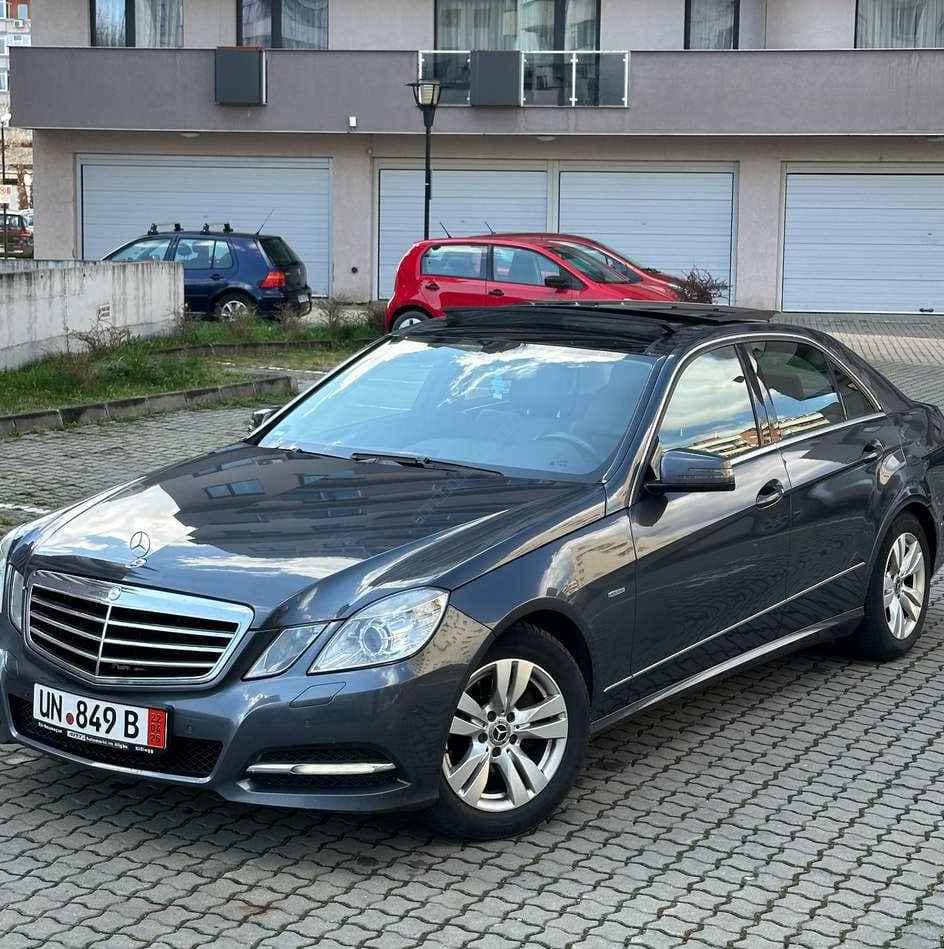 Mercedes-Benz E