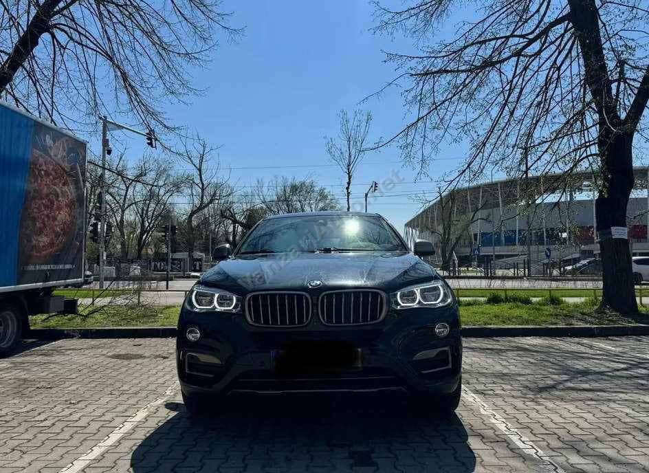 BMW X6