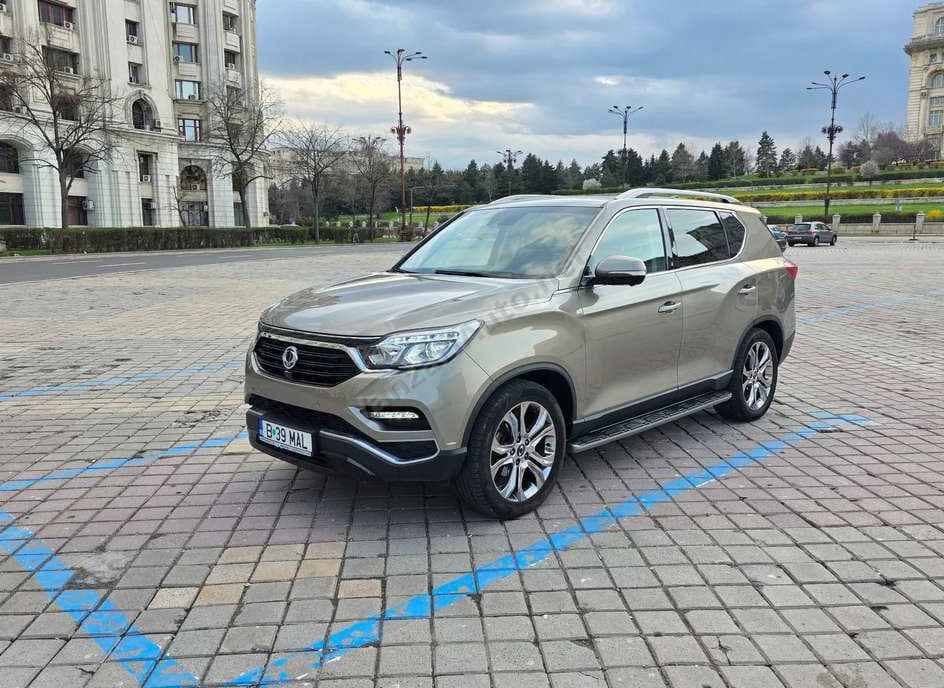 SsangYong REXTON