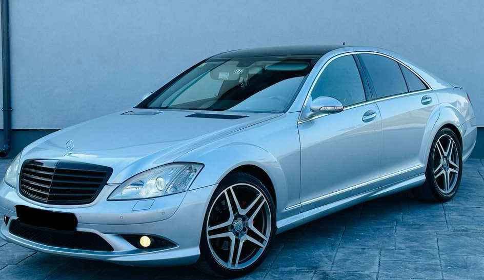 Mercedes-Benz S