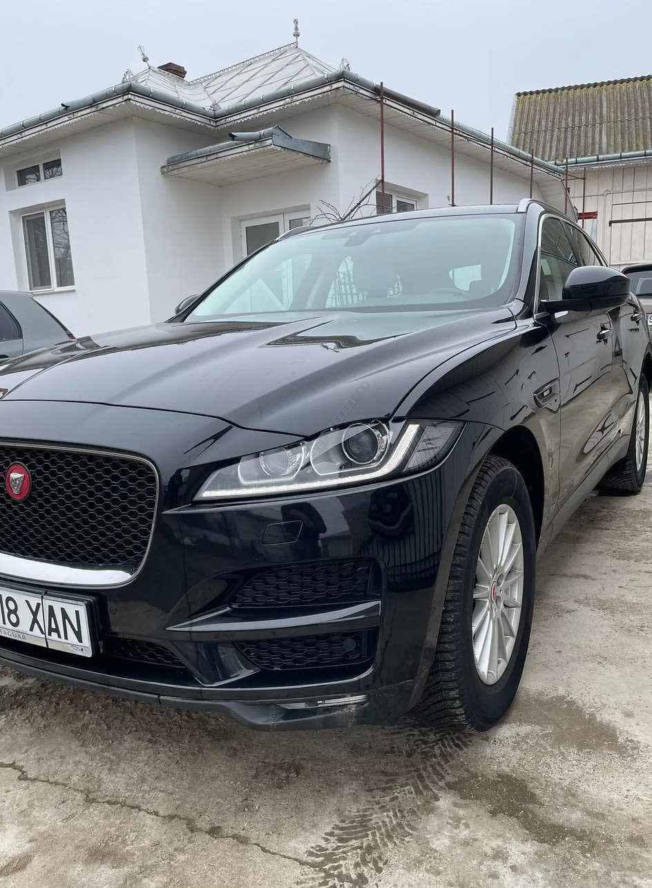 Jaguar F-Pace