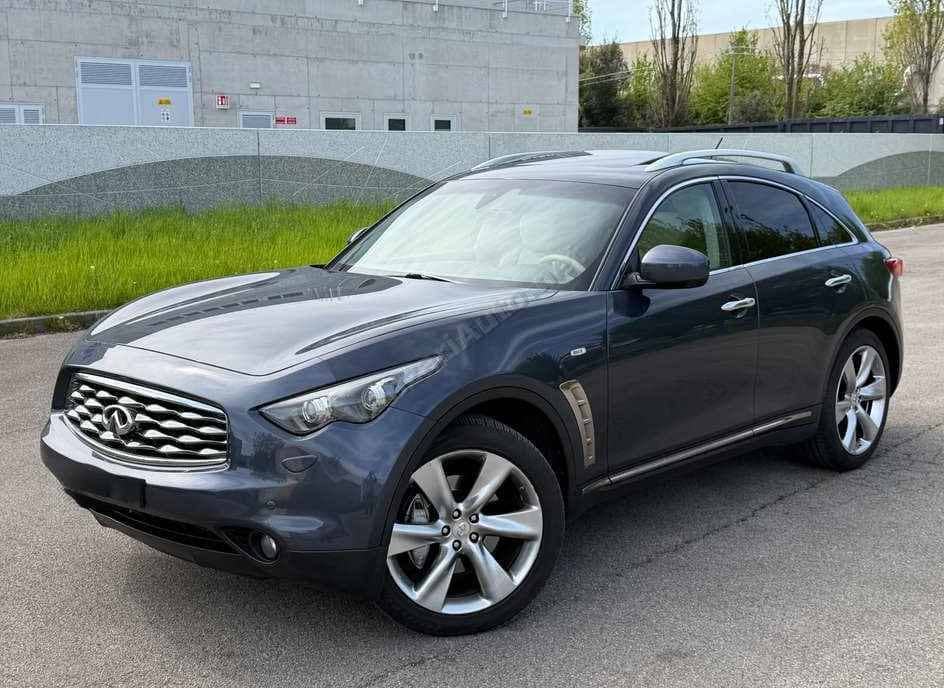 Infiniti FX 30