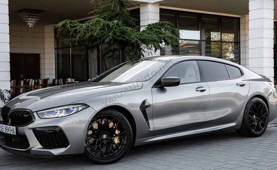BMW M8