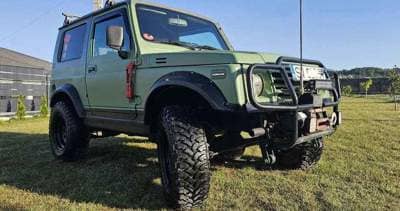 Suzuki Samurai