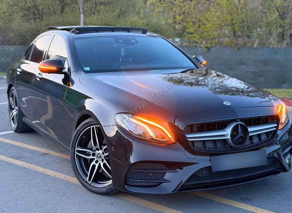 Mercedes-Benz E
