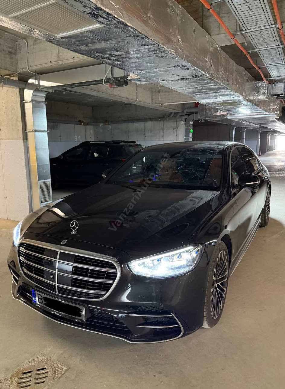 Mercedes-Benz S