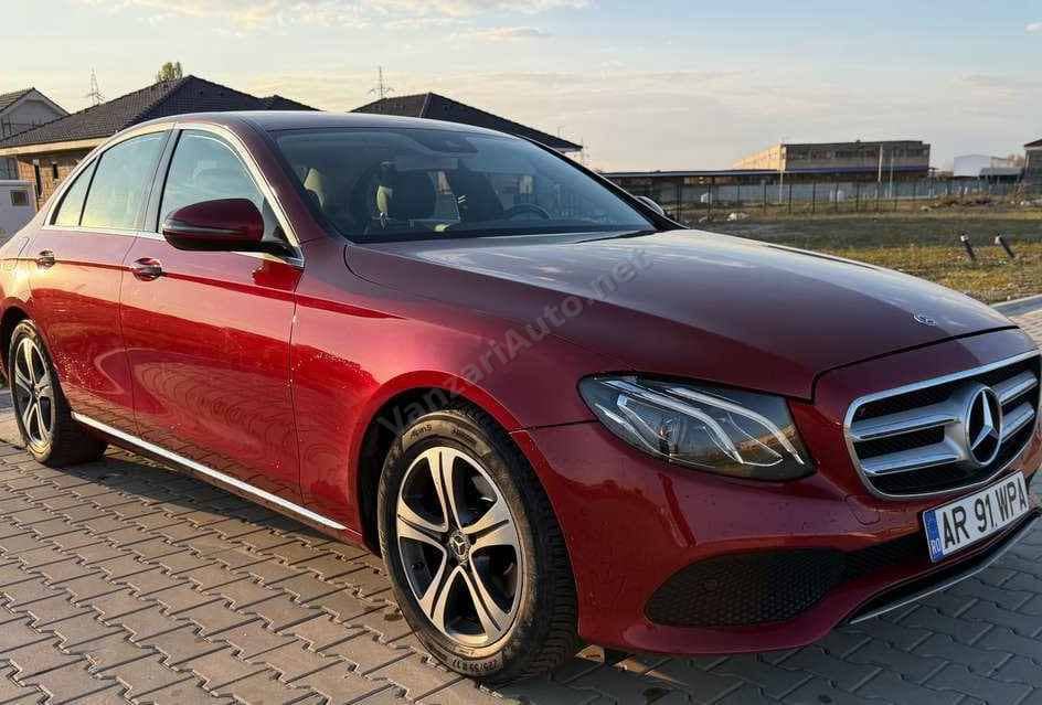 Mercedes-Benz E