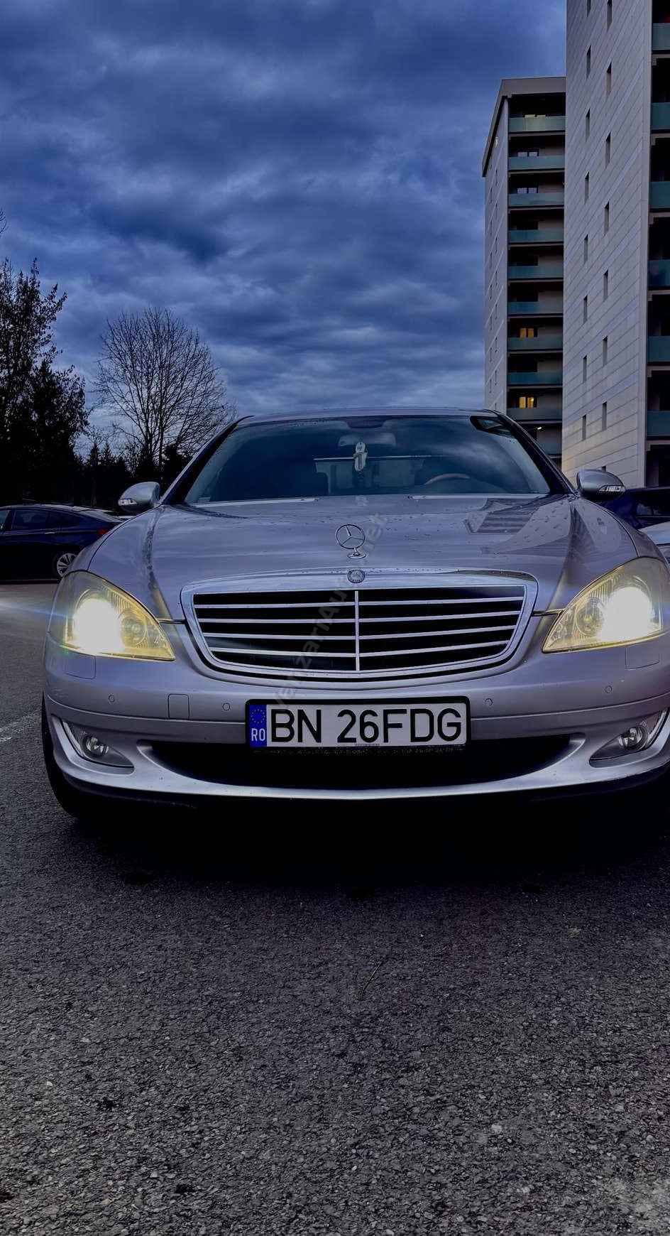 Mercedes-Benz S