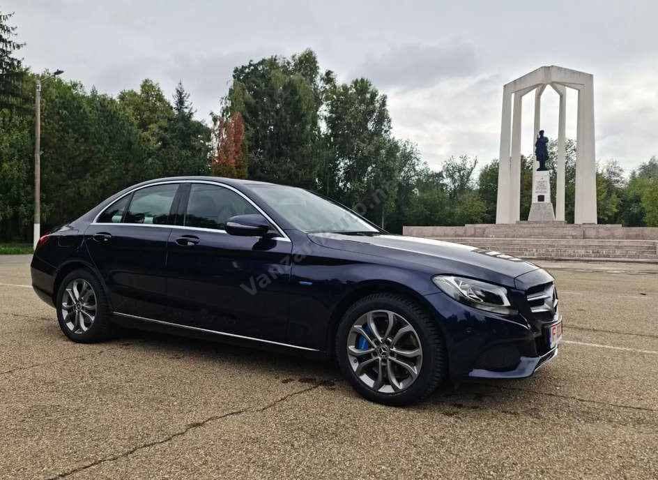 Mercedes-Benz C