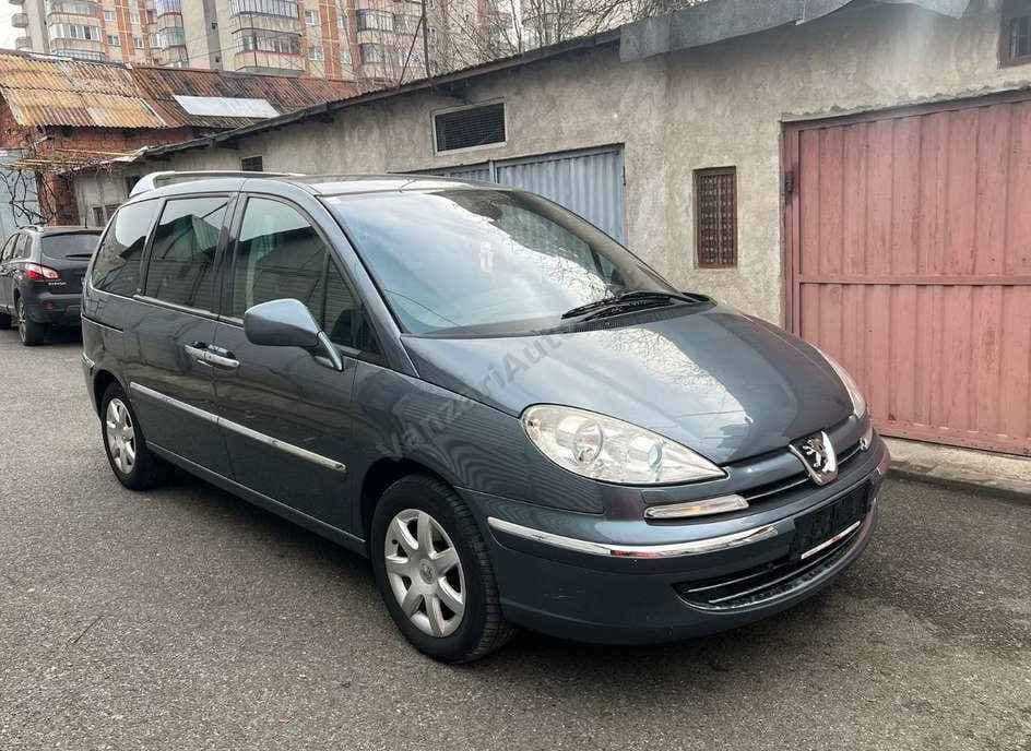 Peugeot 807
