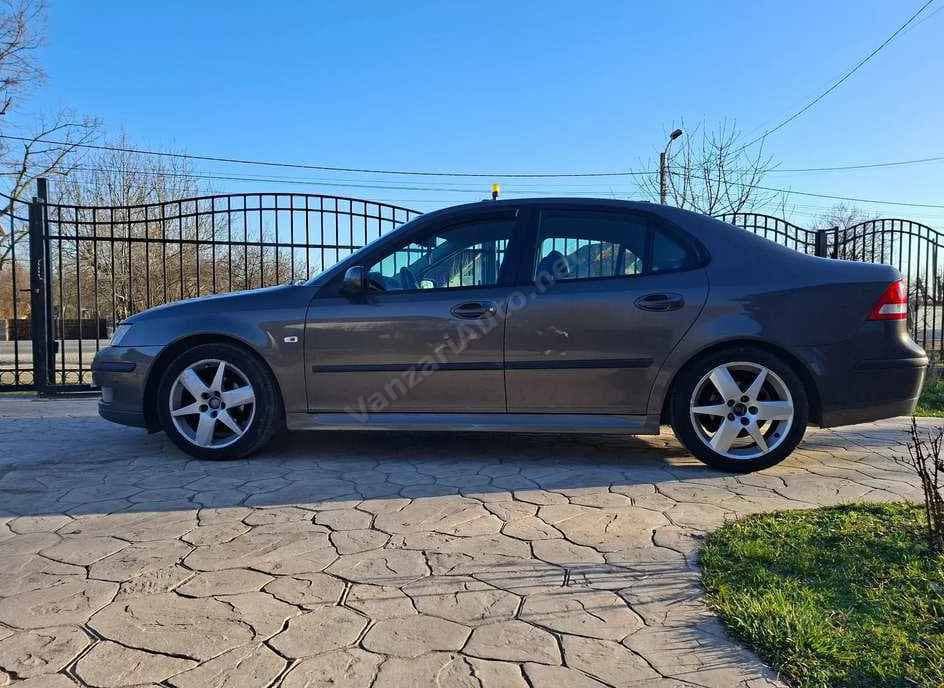 Saab 9-3