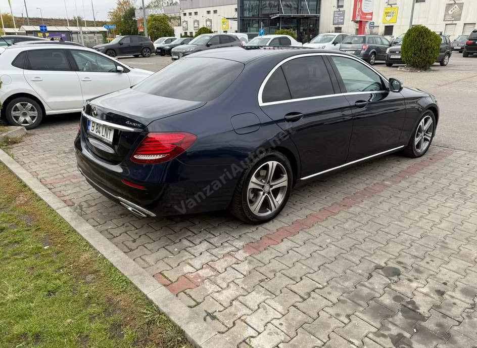 Mercedes-Benz E