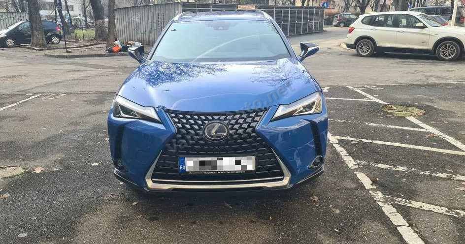 Lexus UX