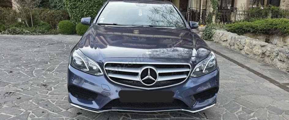 Mercedes-Benz E