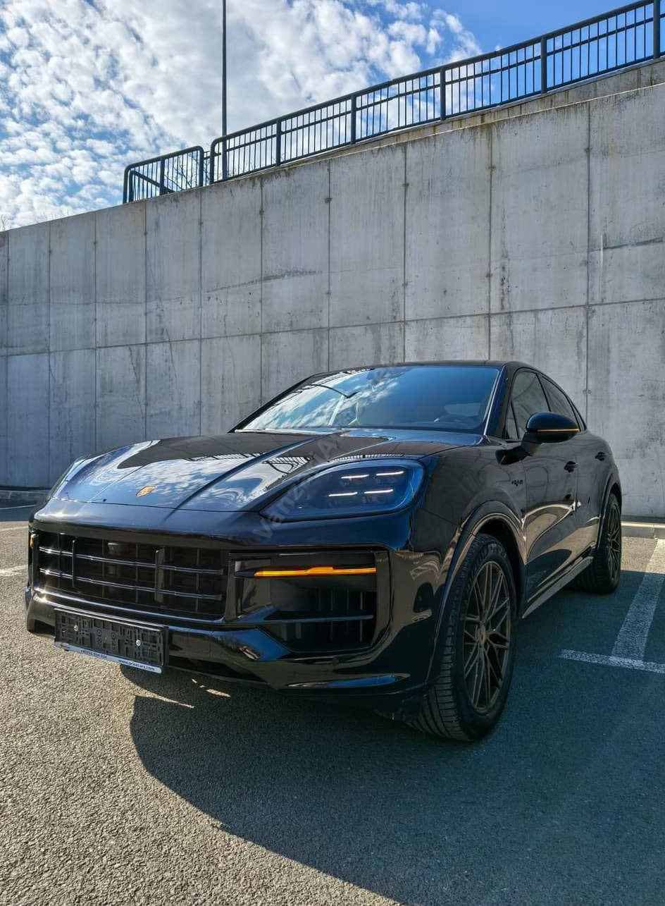 Porsche Cayenne Coupe