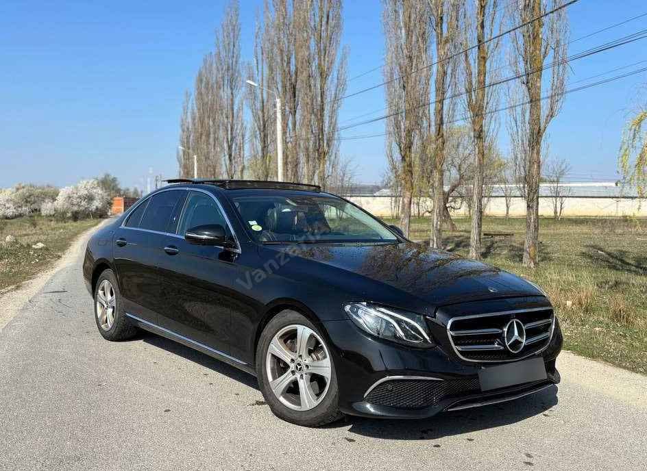 Mercedes-Benz E