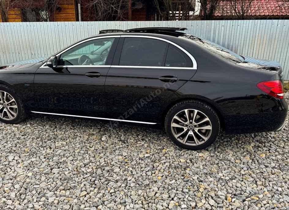 Mercedes-Benz E
