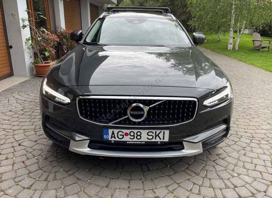 Volvo V90