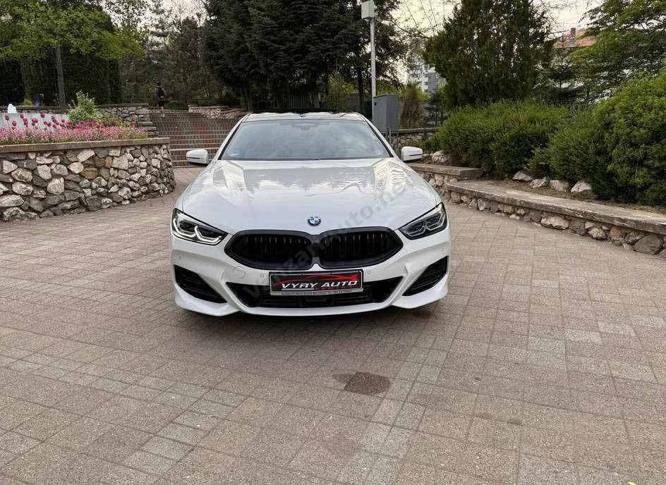 BMW Seria 8
