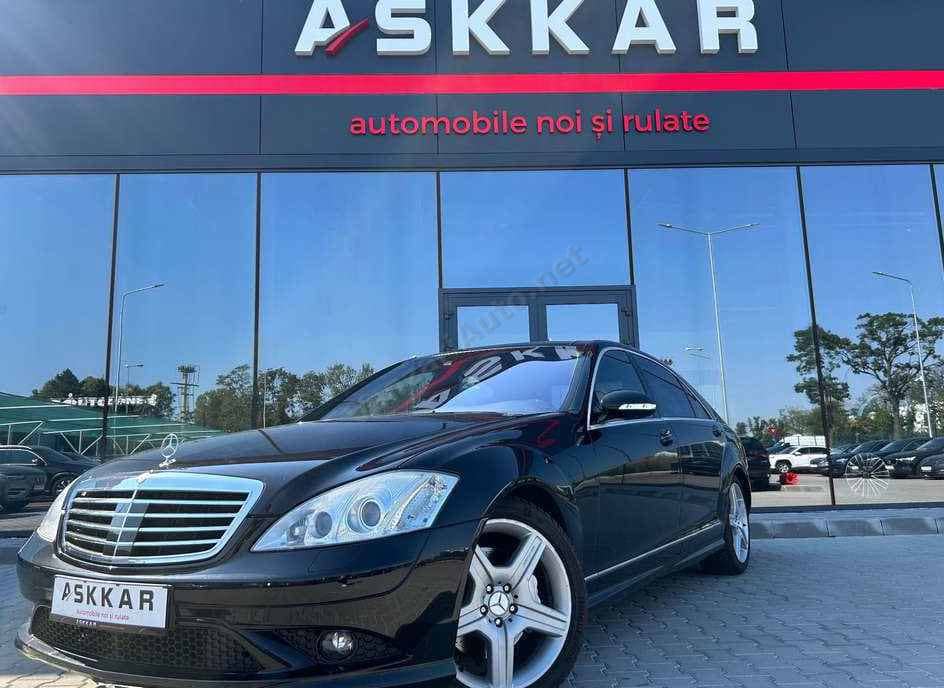 Mercedes-Benz S
