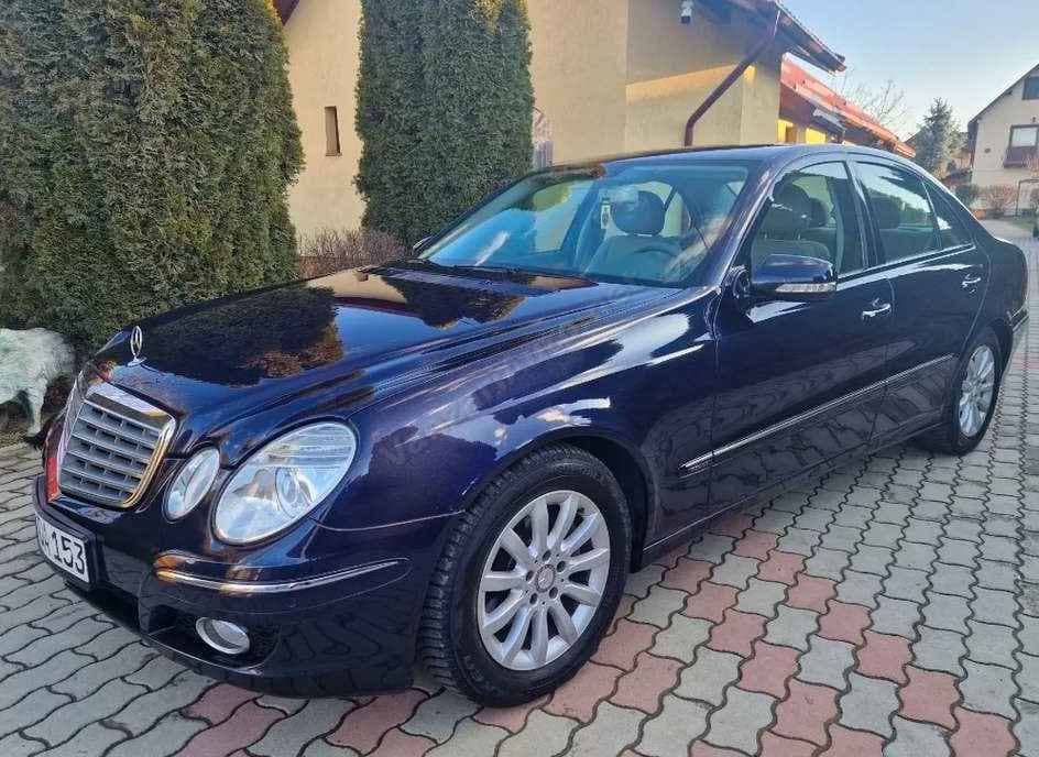 Mercedes-Benz E