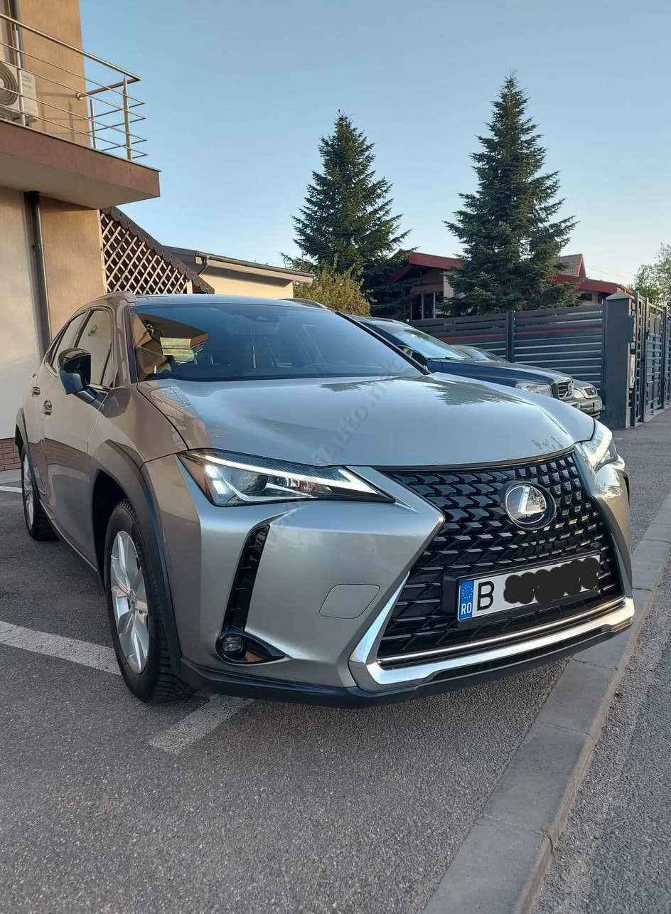 Lexus UX
