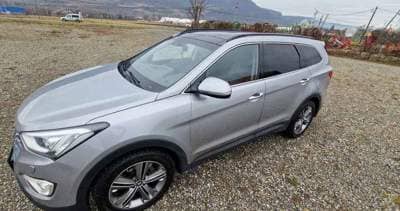 Hyundai Grand Santa Fe