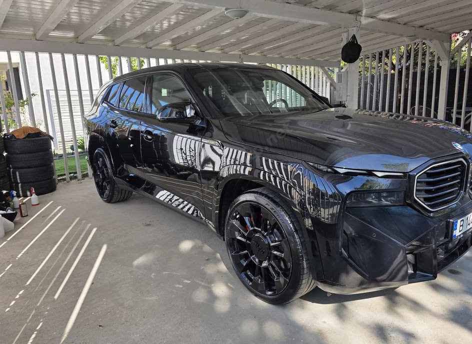 BMW XM