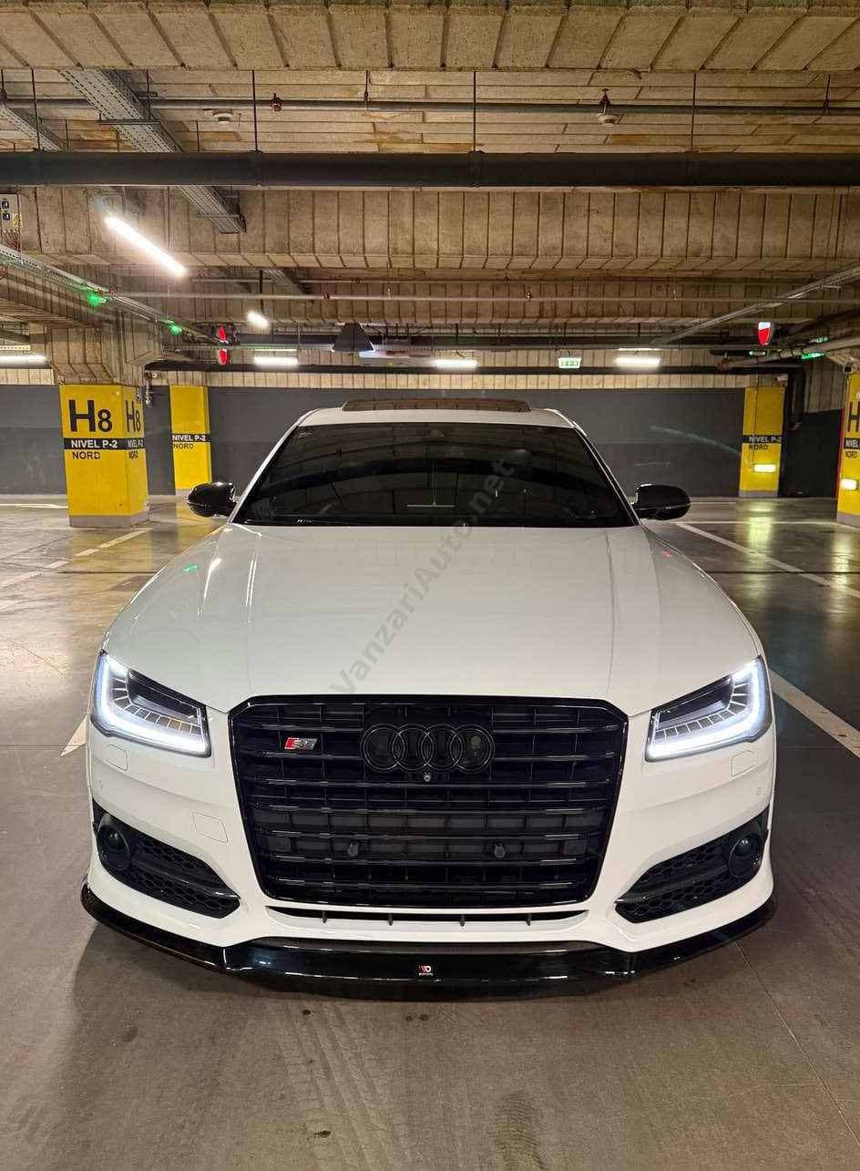 Audi S8