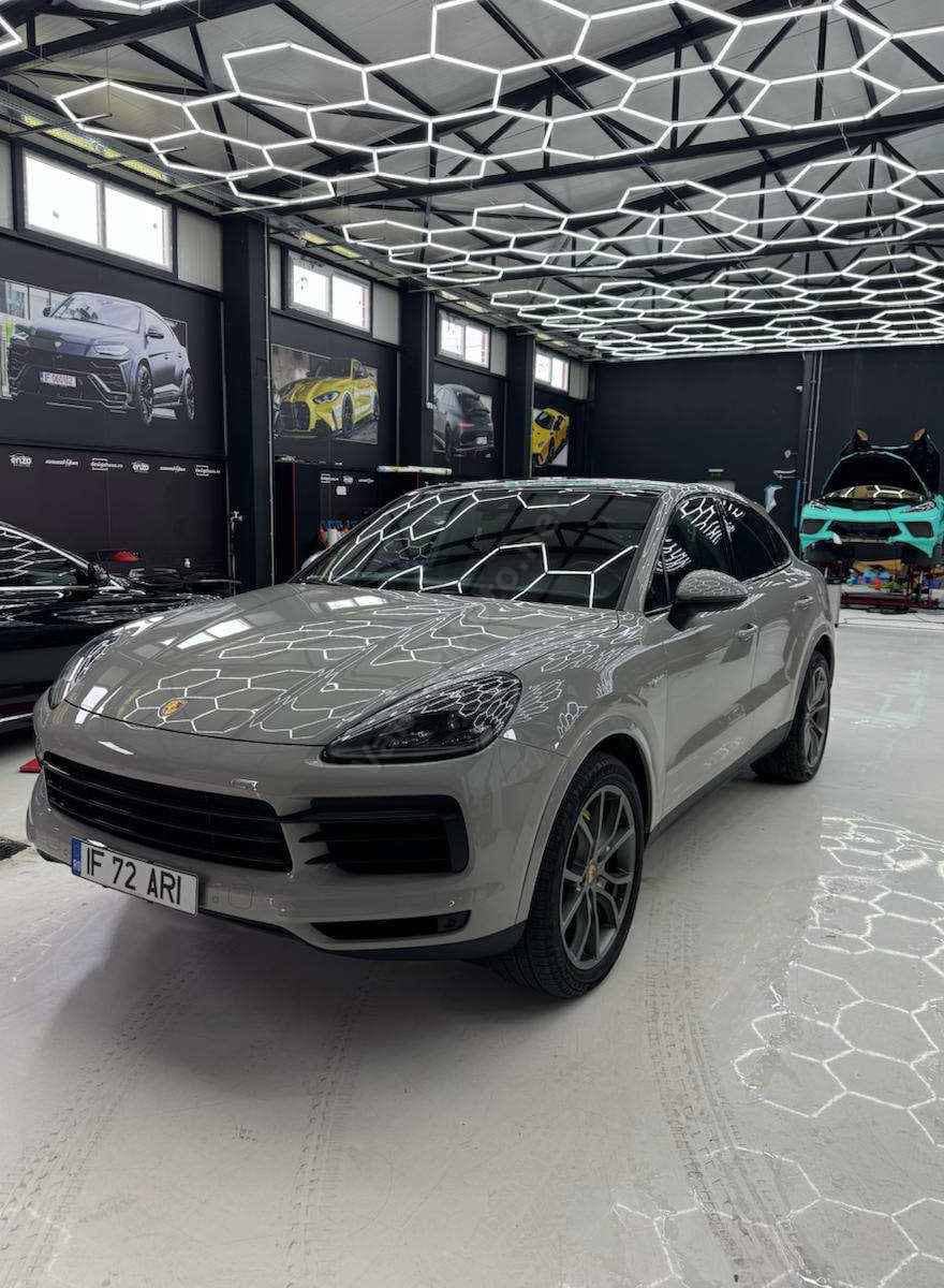 Porsche Cayenne Coupe