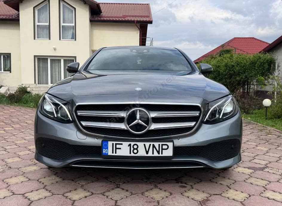Mercedes-Benz E