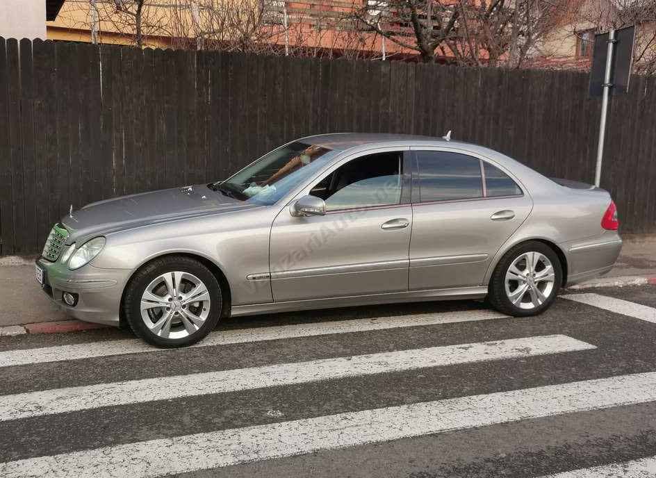 Mercedes-Benz E